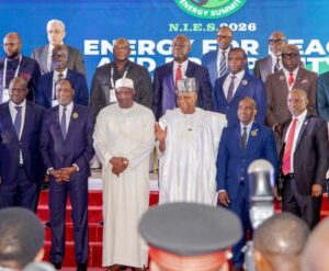 L’énergie au service de l’éducation : la BAD alimente huit universités nigérianes en électricité grâce à des centrales solaires hybrides de 36,5 MW